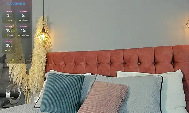 Snapshot of Tania_77_ chatting on February 27, 2026, 12:16 pm Tania 77 online show from February 27, 2026, 12:16 pm