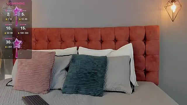 Snapshot of Tania_77_ chatting on February 3, 2026, 12:21 pm Tania 77 online show from February 3, 2026, 12:21 pm