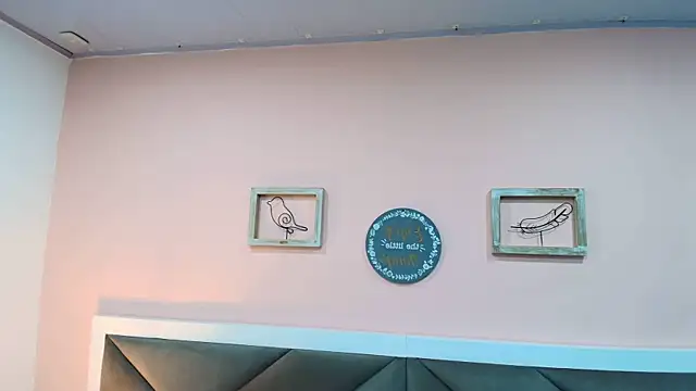 gisell gomez online show from November 10, 2025, 8:03 pm