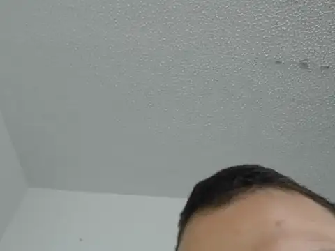 Snapshot of Thomasjons_ chatting on September 28, 2025, 3:24 am Thomasjons online show from September 28, 2025, 3:24 am