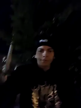 Snapshot of Thomasjons_ chatting on February 1, 2026, 12:42 am Thomasjons online show from February 1, 2026, 12:42 am