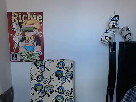 Snapshot of Thomasjons_ chatting on September 23, 2025, 9:00 pm Thomasjons online show from September 23, 2025, 9:00 pm