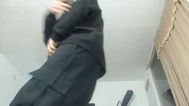 Thomasjons  online show from March 24, 2026, 6:13 am