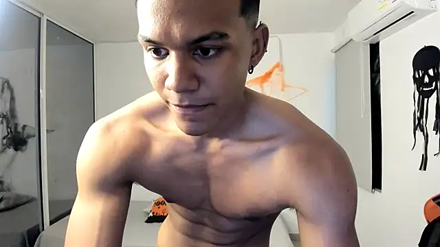 jeanfran ferrer online show from November 12, 2025, 7:51 pm