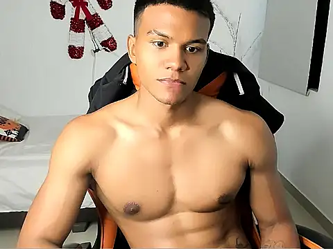 jeanfran ferrer online show from November 29, 2025, 8:09 pm