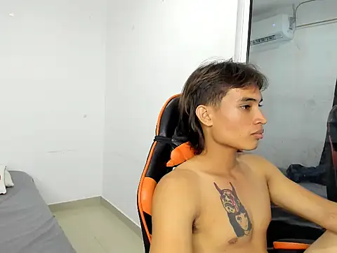 Snapshot of kenshi_roa chatting on November 20, 2025, 2:56 am kenshi roa online show from November 20, 2025, 2:56 am