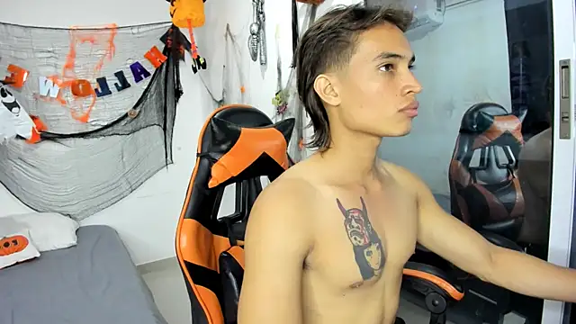 Snapshot of kenshi_roa chatting on November 7, 2025, 2:38 am kenshi roa online show from November 7, 2025, 2:38 am