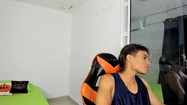 Snapshot of kenshi_roa chatting on November 22, 2025, 4:22 am kenshi roa online show from November 22, 2025, 4:22 am