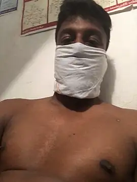 Snapshot of Bullboy8in chatting on September 13, 2025, 7:36 pm Bullboy8in online show from September 13, 2025, 7:36 pm