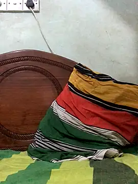 Snapshot of Bullboy8in chatting on December 1, 2025, 3:40 am Bullboy8in online show from December 1, 2025, 3:40 am