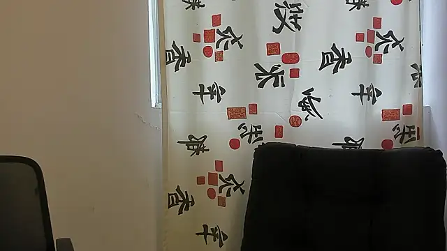 Snapshot of axel_davis_ chatting on February 5, 2026, 2:02 pm axel davis online show from February 5, 2026, 2:02 pm