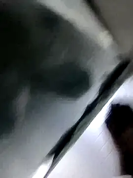 Snapshot of Jeanpauzudo123 chatting on November 22, 2025, 9:13 pm Jeanpauzudo123 online show from November 22, 2025, 9:13 pm