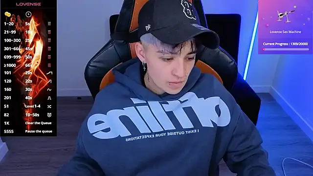 imlaiaaa online show from September 25, 2025, 9:21 pm