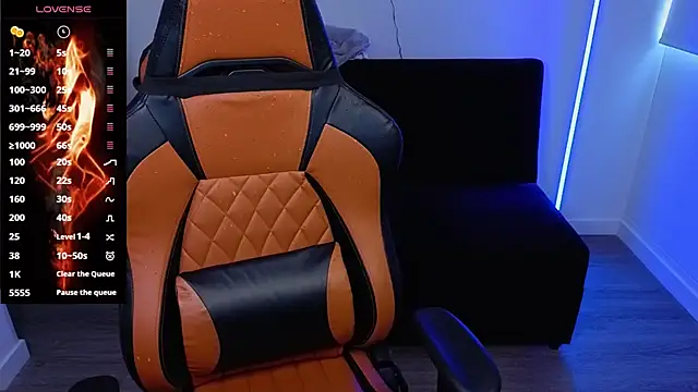 imlaiaaa online show from October 28, 2025, 9:25 pm