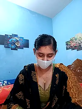 Cute Faria online show from May 11, 2026, 3:18 pm