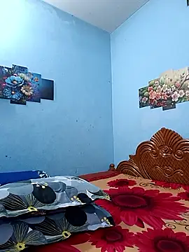 Cute Faria online show from May 16, 2026, 10:36 am