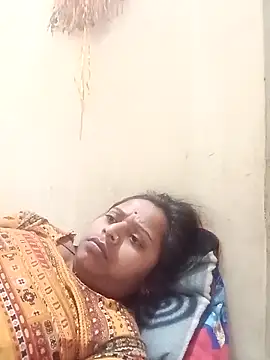 Hot crety online show from March 5, 2026, 2:30 am