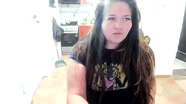 Snapshot of Daphne_girlsex chatting on May 26, 2026, 2:09 am Daphne girlsex online show from May 26, 2026, 2:09 am