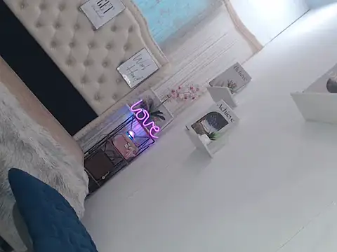 Snapshot of miss_strongerthanbefore03 chatting on September 30, 2025, 10:38 pm miss strongerthanbefore03 online show from September 30, 2025, 10:38 pm