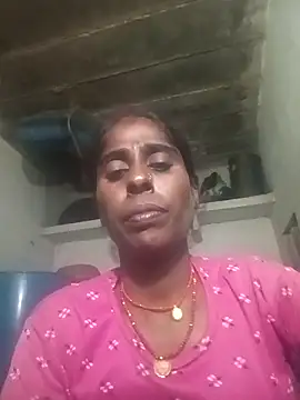 Snapshot of Hot_bhabi01 chatting on October 1, 2025, 6:45 pm Hot bhabi01 online show from October 1, 2025, 6:45 pm