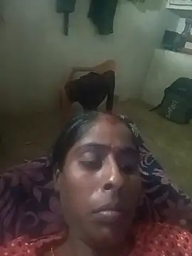 Snapshot of Hot_bhabi01 chatting on September 29, 2025, 5:18 pm Hot bhabi01 online show from September 29, 2025, 5:18 pm