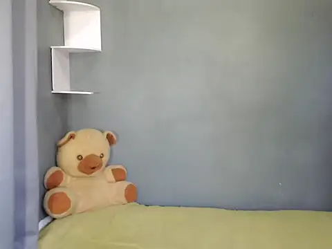 urseductivebarbie xx online show from October 27, 2025, 12:11 am