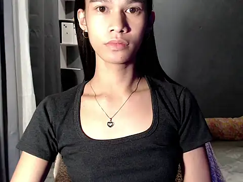 urseductivebarbie xx online show from February 3, 2026, 9:09 pm