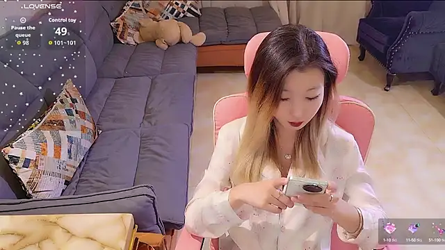 Deserve E online show from October 16, 2025, 12:57 pm