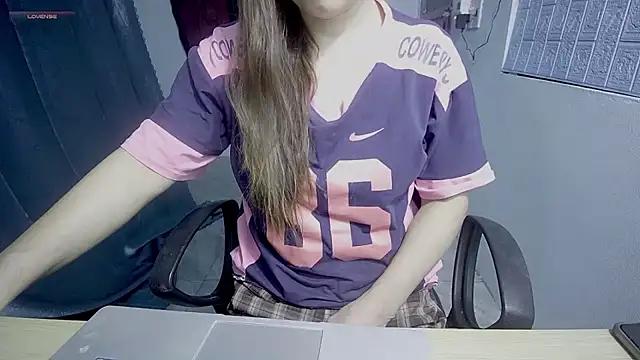  Sara 768 online show from October 25, 2025, 7:58 pm