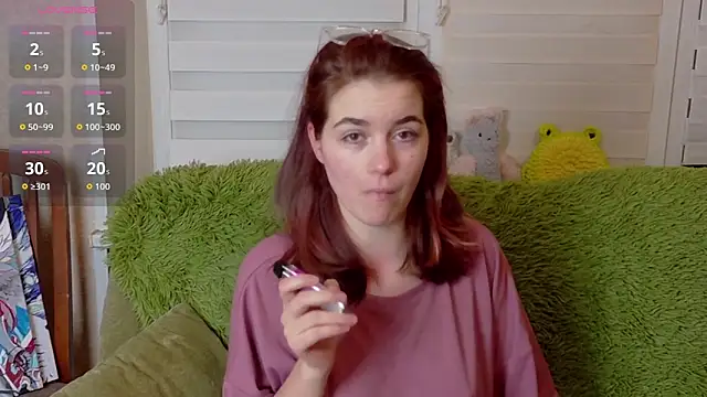 ElzaBlis online show from October 16, 2025, 6:49 pm