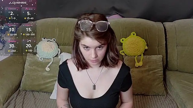 Snapshot of ElzaBlis chatting on March 15, 2026, 4:03 pm ElzaBlis online show from March 15, 2026, 4:03 pm