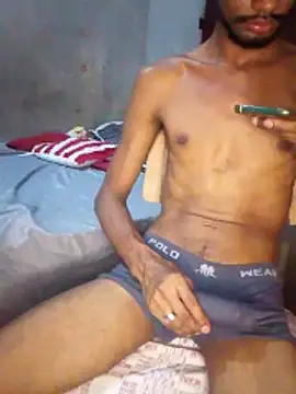 Snapshot of mayevviaqui chatting on February 15, 2026, 10:41 pm mayevviaqui online show from February 15, 2026, 10:41 pm