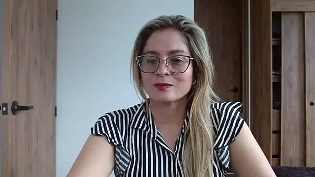 linda-mature43 online show from October 23, 2025, 5:22 pm