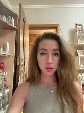 MarinaDiva11 74 online show from May 14, 2026, 7:55 pm