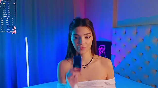 MarciaMarshall online show from November 28, 2025, 9:48 pm