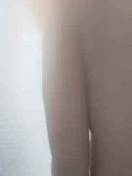 Snapshot of Franswat95 chatting on December 18, 2025, 10:46 pm Franswat95 online show from December 18, 2025, 10:46 pm