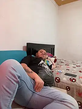 Chimbo-1996 online show from September 10, 2025, 6:07 pm