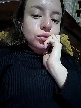 Snapshot of VioletaNova chatting on February 10, 2026, 12:09 am VioletaNova online show from February 10, 2026, 12:09 am