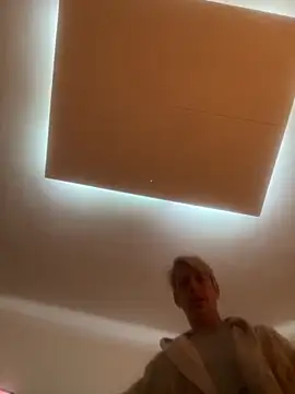 lebensfroh online show from October 18, 2025, 1:40 am