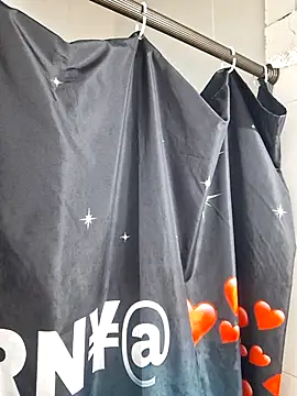 NARNYALABELLA online show from November 26, 2025, 9:20 am