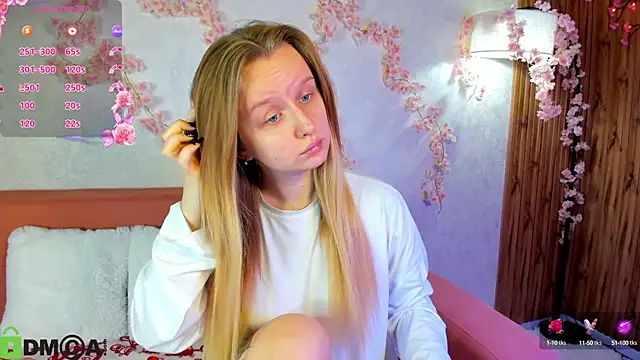 Snapshot of Rina_Panic chatting on October 6, 2025, 1:07 am Rina Panic online show from October 6, 2025, 1:07 am
