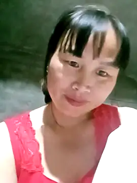 Snapshot of maple694 chatting on October 19, 2025, 1:58 pm maple694 online show from October 19, 2025, 1:58 pm