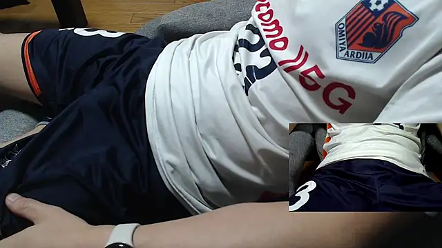 Yasu2000 online show from February 7, 2026, 2:52 am