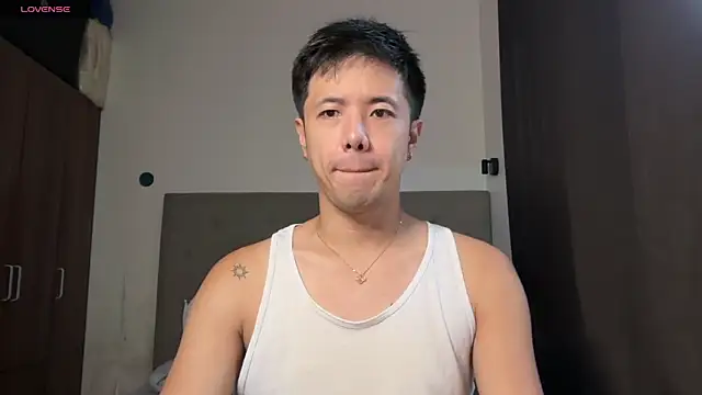 Snapshot of Addictiveboi chatting on June 2, 2026, 2:00 am Addictiveboi online show from June 2, 2026, 2:00 am