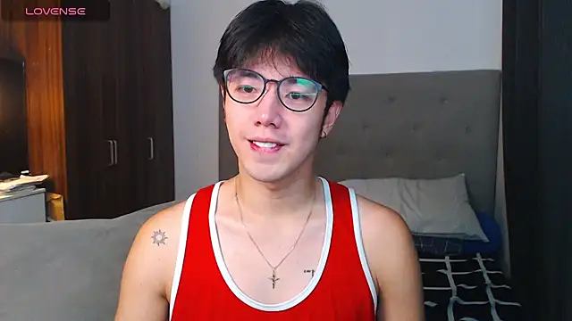 Snapshot of Addictiveboi chatting on September 15, 2025, 4:46 am Addictiveboi online show from September 15, 2025, 4:46 am