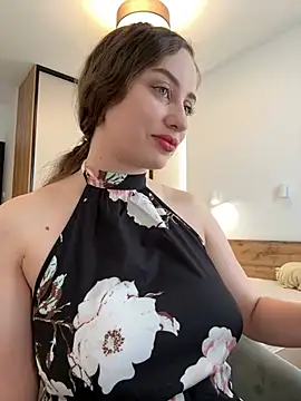 Maribelle Vinnie online show from April 23, 2026, 12:40 pm