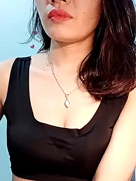 Snapshot of Hinna_x chatting on March 23, 2026, 2:06 pm Hinna x online show from March 23, 2026, 2:06 pm