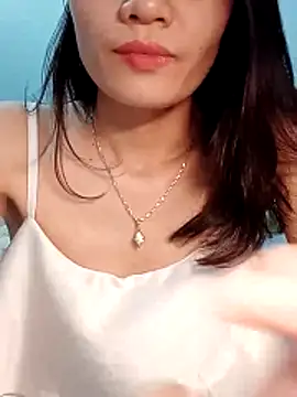 Snapshot of Hinna_x chatting on May 3, 2026, 2:16 am Hinna x online show from May 3, 2026, 2:16 am