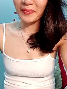 Snapshot of Hinna_x chatting on March 31, 2026, 9:33 am Hinna x online show from March 31, 2026, 9:33 am