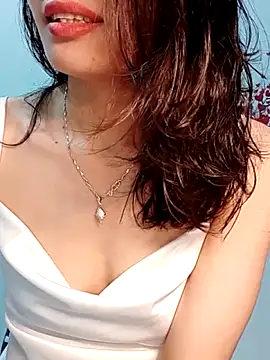 Snapshot of Hinna_x chatting on April 2, 2026, 2:46 pm Hinna x online show from April 2, 2026, 2:46 pm